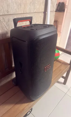 JBL PartyBox Stage 320 - Estado de Nova / Pouquíssimo Uso