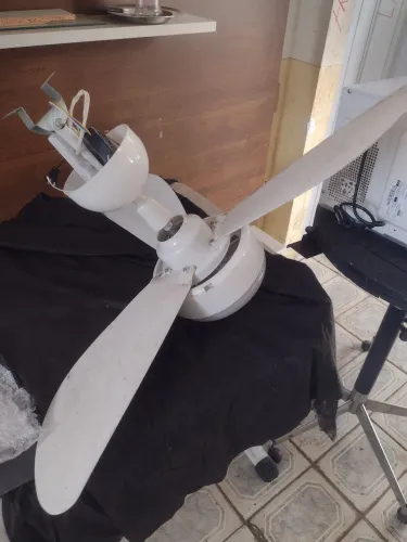 Ventilador de teto 