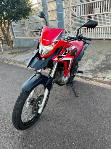 XRE 300 RALLY
