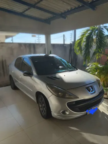 Peugeot 207 Sedan Passion XS 1.6 Flex 16V 4P AUT 2011