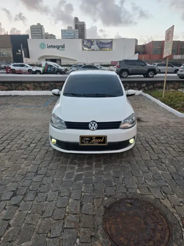 Volkswagen Fox 1.0 MI Total Flex 8V 5P 2014