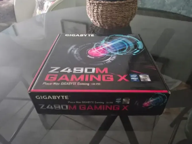 Placa Mãe Z490 GAMING X - Gigabyte