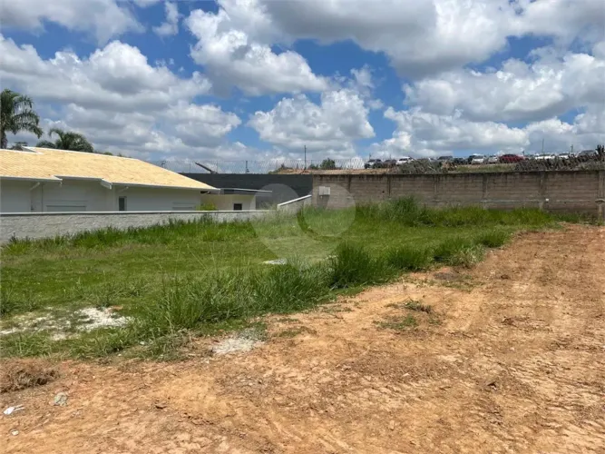Terreno à venda no condomínio Jardim Europa, Vinhedo - SP