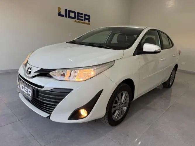 Toyota Yaris XL Sedan 1.5 Flex 16V 4P Aut. 2020
