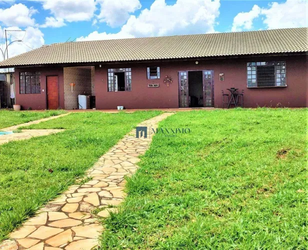 Condomínio Mansões Flamboyant, Casa Linear, 2 qts 1 suíte, 120mt área útil e Terreno de 80
