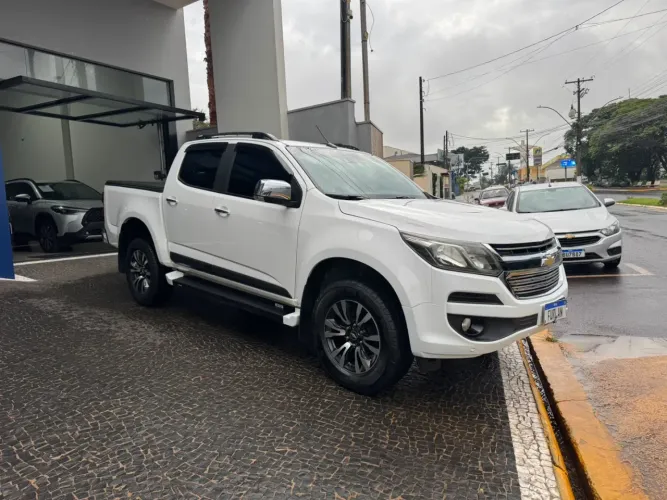 Chevrolet S10 Pick-up LTZ 2.5 Flex 4X4 CD 2017
