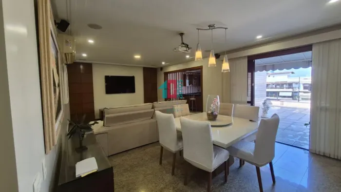 Recreio dos Bandeirantes | Cobertura 5 quartos, sendo 4 suites