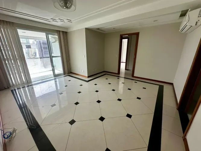 APS- Apto com 3 quartos, sol da manhã e andar alto em Itapuã - Vila Velha - ES