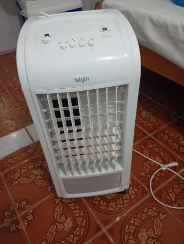 Vendo climatizador !! Usado uma vez somente !! 200 reais  !!