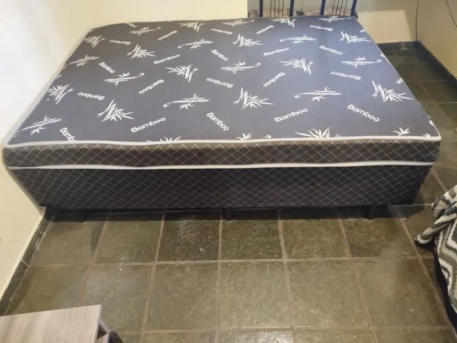 Cama box