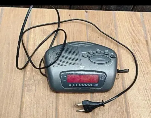 Rádio Relógio Digital NKS GL-323(vintage)