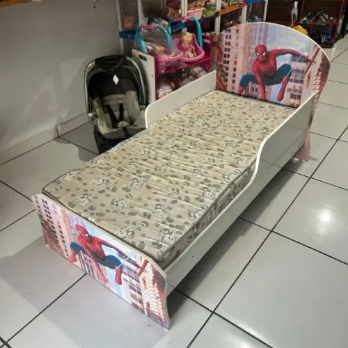 Mini Cama homem Aranha com colchão 1,50x70