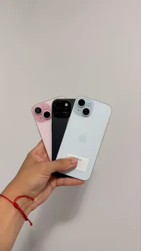 15 128GB Semi novo 