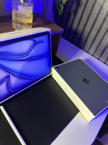 iPad Air M3 256GB