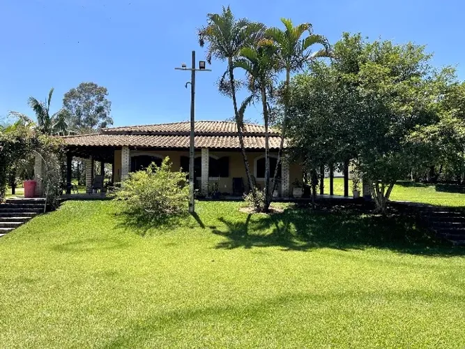 Vende-se Sitio maravilhoso em Boituva