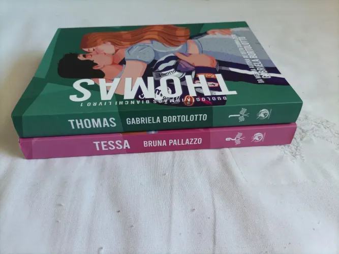 LIVROS NOVOS NUNCA LÍ ELES..
