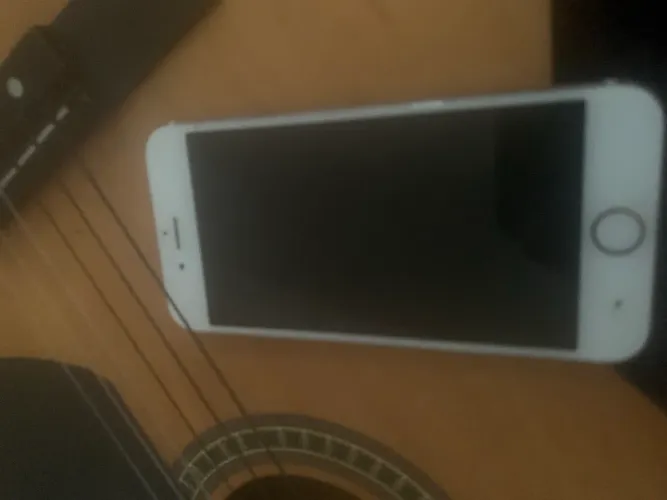 IPHONE VENDER RÁPIDO 70 reais Hoje 