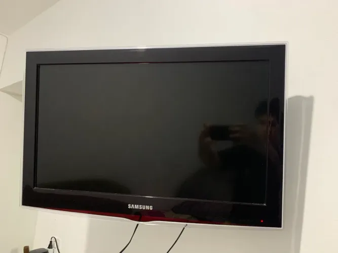 TV Samsung 32? + Fire TV Stick | Ótimo estado