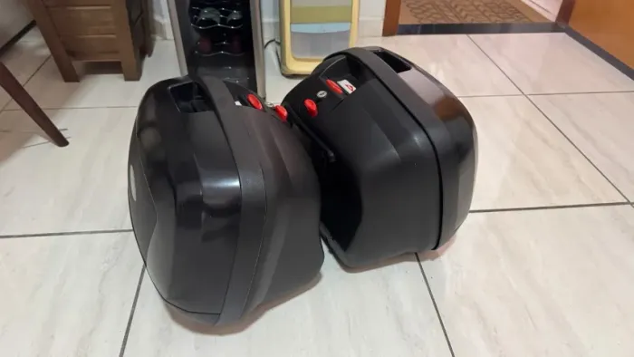Baús Lateral Givi V35