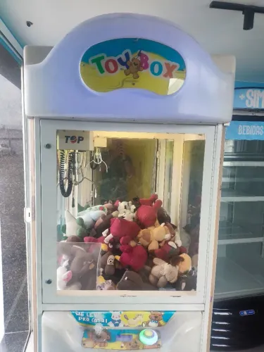 Máquina de Pelúcia ( Urso, Ursinho )