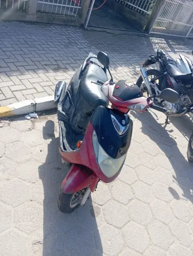 Suzuki Burgman 125