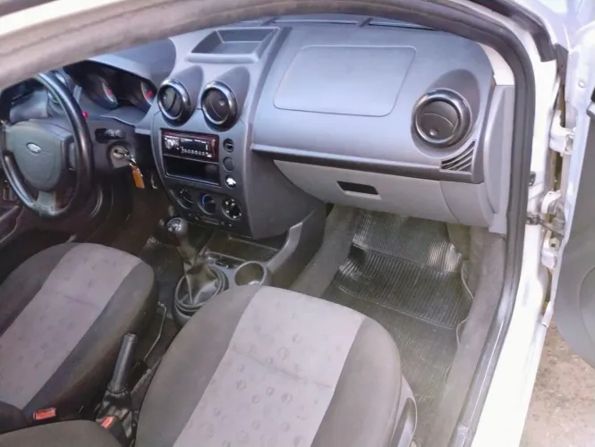 Ford Fiesta 1.0 8V Flex/class 1.0 8V Flex 5P 2012