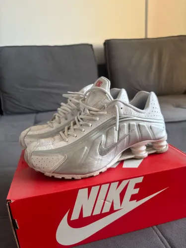 Nike Shox R4 White Metallic
