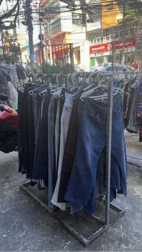Preciso de vendedora para loja de Brecho