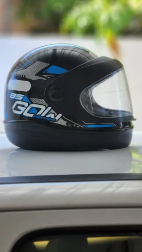 ?Vendo capacete fechado modelo EBF Goin Interlagos (Preto com grafismo azul).