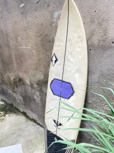Prancha de Surf Paulominho K-Bat Jet 5'10" - 26L - 3 Quilhas