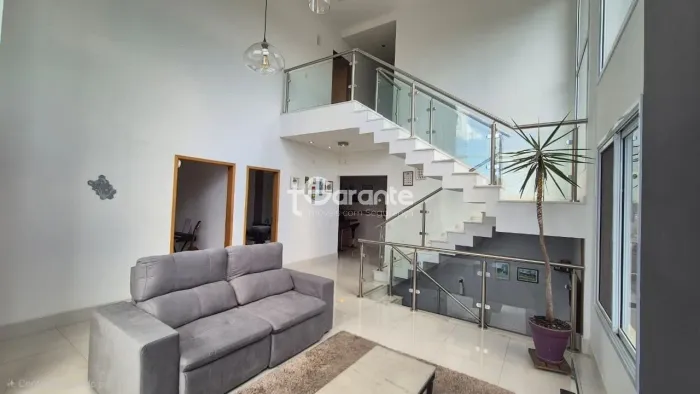 Casa à venda em Condomínio Arujá - condomínio clube completo!