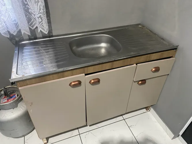Tampo inox de pia muito novo