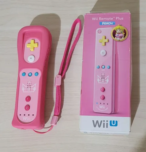Controle Wii Remote Plus Versão Princesa Peach