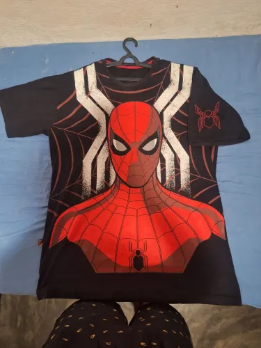Camiseta homem aranha