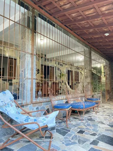 Oportunidade: Casa com 3 quartos e 3 banheiros 50m da Praia em Piúma !