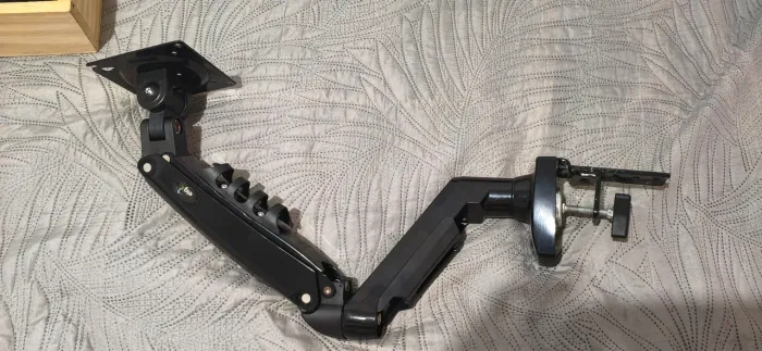 Suporte articulado gamer 