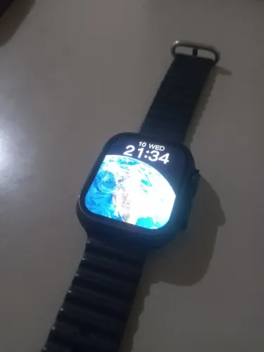 Smart Watch | Semi-novo em ótimo estado, acompanha carregador,