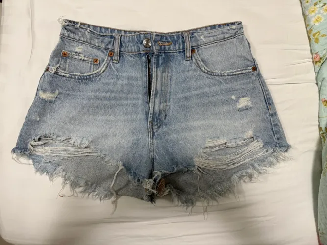 Short jeans Zara