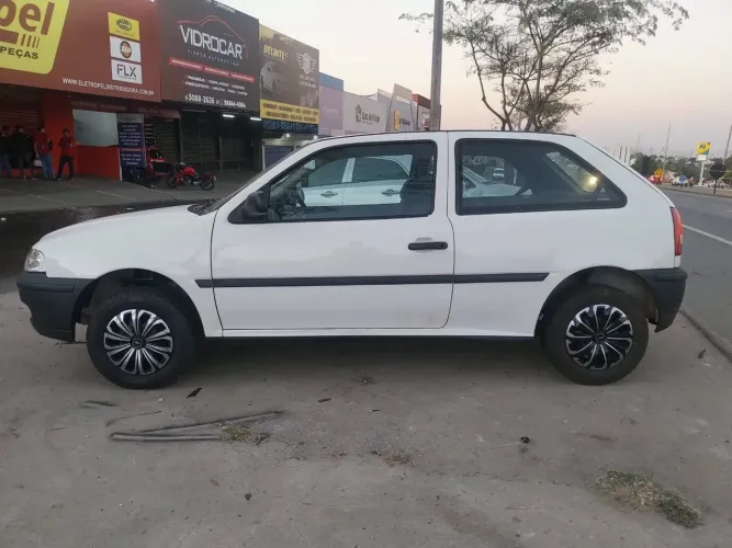 Volkswagen Gol Geração II Special 1.0 8V 58cv Gasolina Mec. 2P 2003