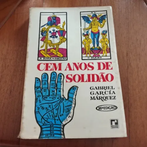Livro Cem Anos de Solidão - Gabriel García Márquez
