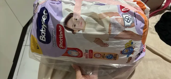 Fralda Babysec Premium shortinho M 50 unidades