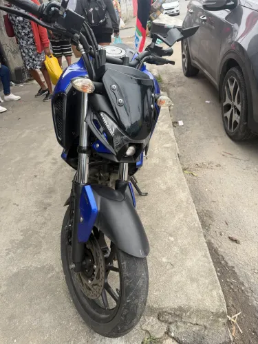 Moto fazer 150