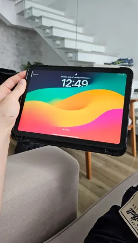 Apple Ipad 10