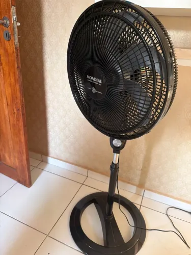 Ventilador torre MONDIAL
