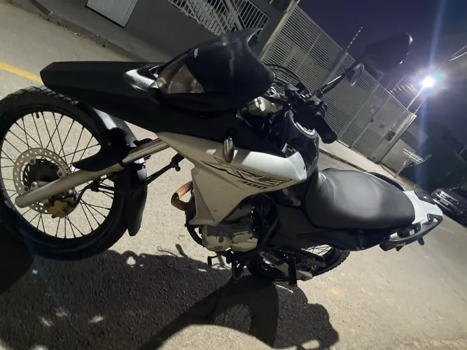 Xre 300