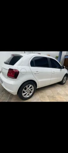 Carro disponivel pra locação.