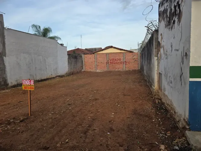 TERRENO À VENDA NA AV. CÔNEGO OSCAR SERRA DO AMARAL - Bairro Bom Pastor