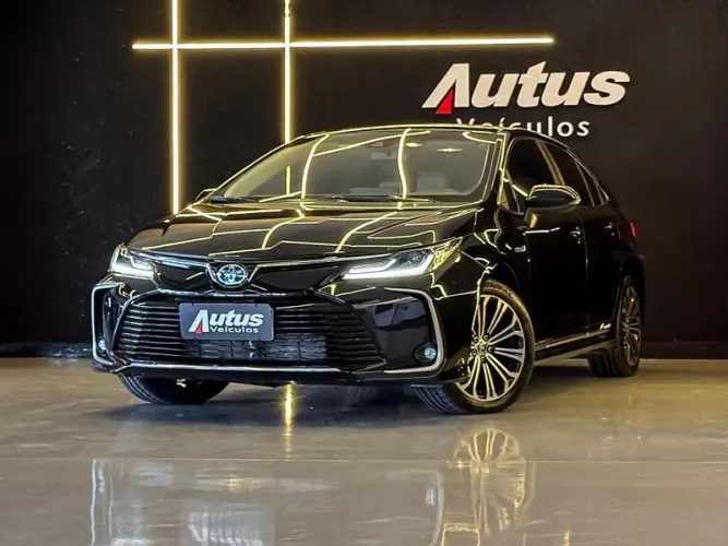 Toyota Corolla Altis Prem. Hybrid 1.8 Flex AUT 2023