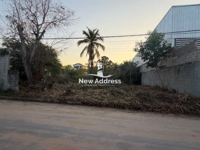 Terreno com 450 m² à Venda em Santa Paula I - Vila Velha