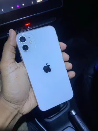 iPhone 11 64GB